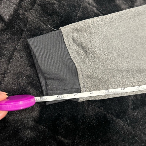 Under Armour Men's Gray Jogger Pants - Picture 7 of 7